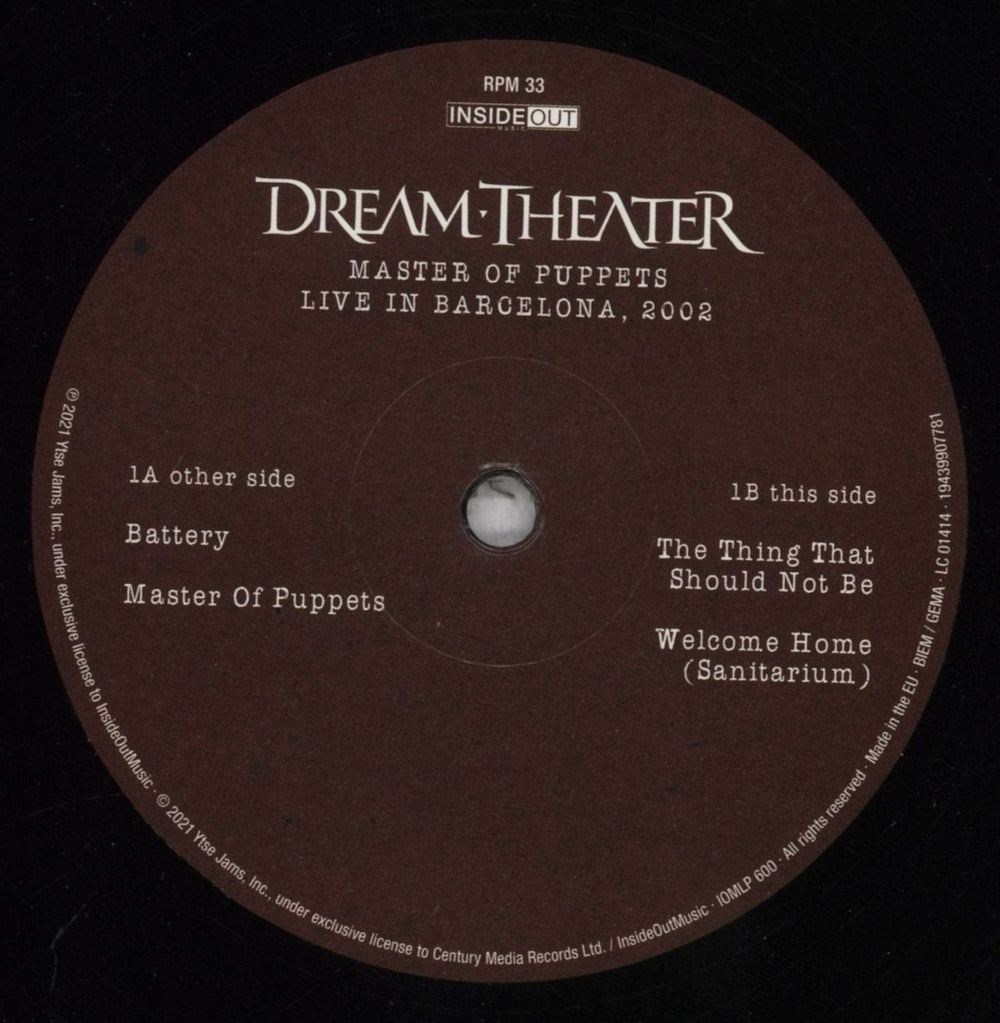 Dream Theater Master Of Puppets - Live In Barcelona, 2002 - 180gm + CD UK 2-LP vinyl record set (Double LP Album) DRT2LMA844549