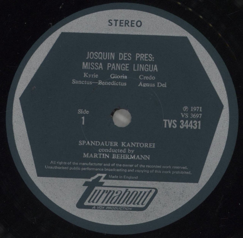 Josquin Des Prés Josquin Des Prés: Missa Pange Lingua / Pierre De La Rue: Requiem Missa Pro Defunctis UK vinyl LP album (LP record) 889LPJO857595