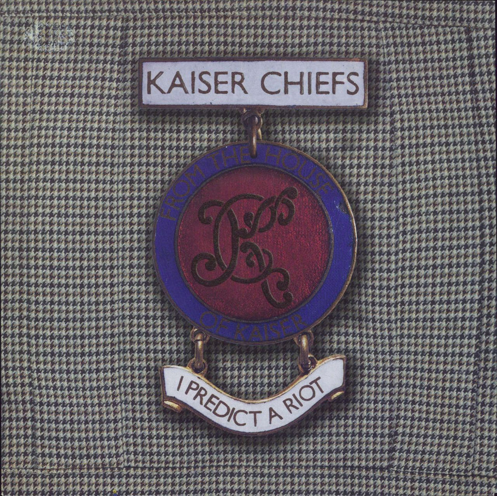 Kaiser Chiefs I Predict A Riot - 1st UK 7" vinyl single (7 inch record / 45) BUN088-7