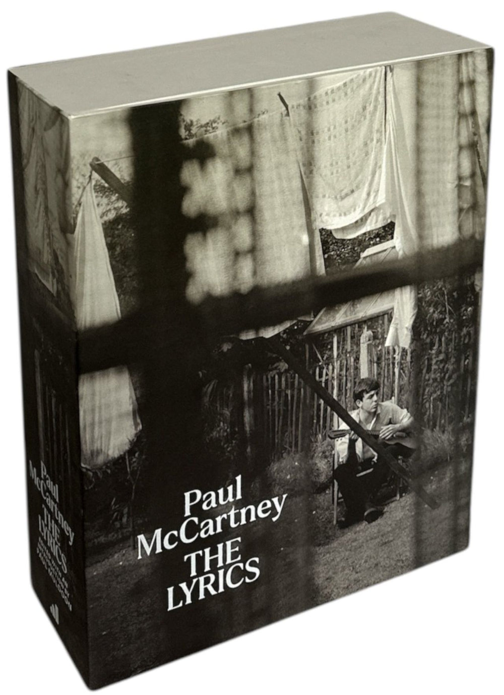 Paul McCartney and Wings The Lyrics: 1956 to the Present UK book 978-0241519332