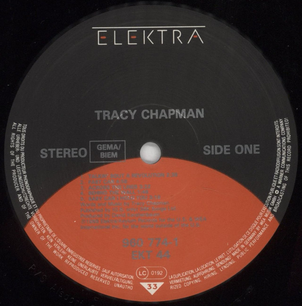 Tracy Chapman Tracy Chapman - 1st - VG UK vinyl LP album (LP record) TRALPTR772639