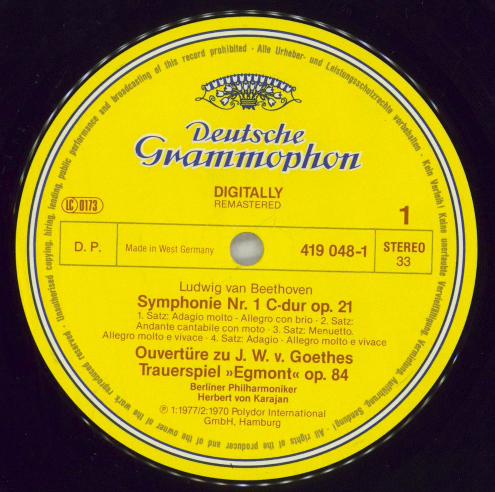 Berliner Philharmoniker Symphonien Nr. 1 & 4 / Ouvertüre Egmont German vinyl LP album (LP record) F34LPSY823531