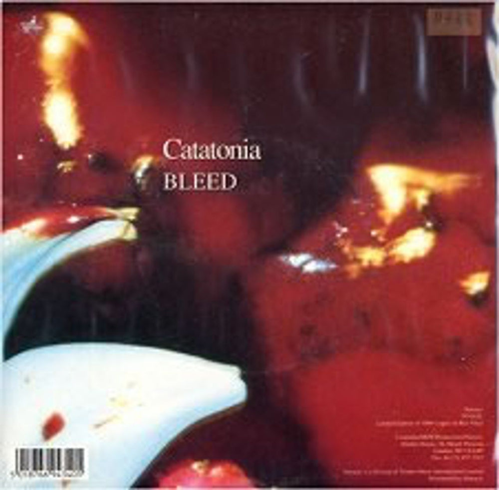 Catatonia Bleed - Red Vinyl + Numbered Sleeve UK 7" vinyl single (7 inch record / 45) NYS12L