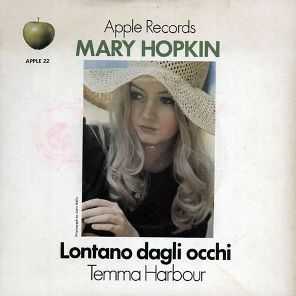 Mary Hopkin Temma Harbour - Black Titles - 4pr - VG UK 7" vinyl single (7 inch record / 45) APPLE22